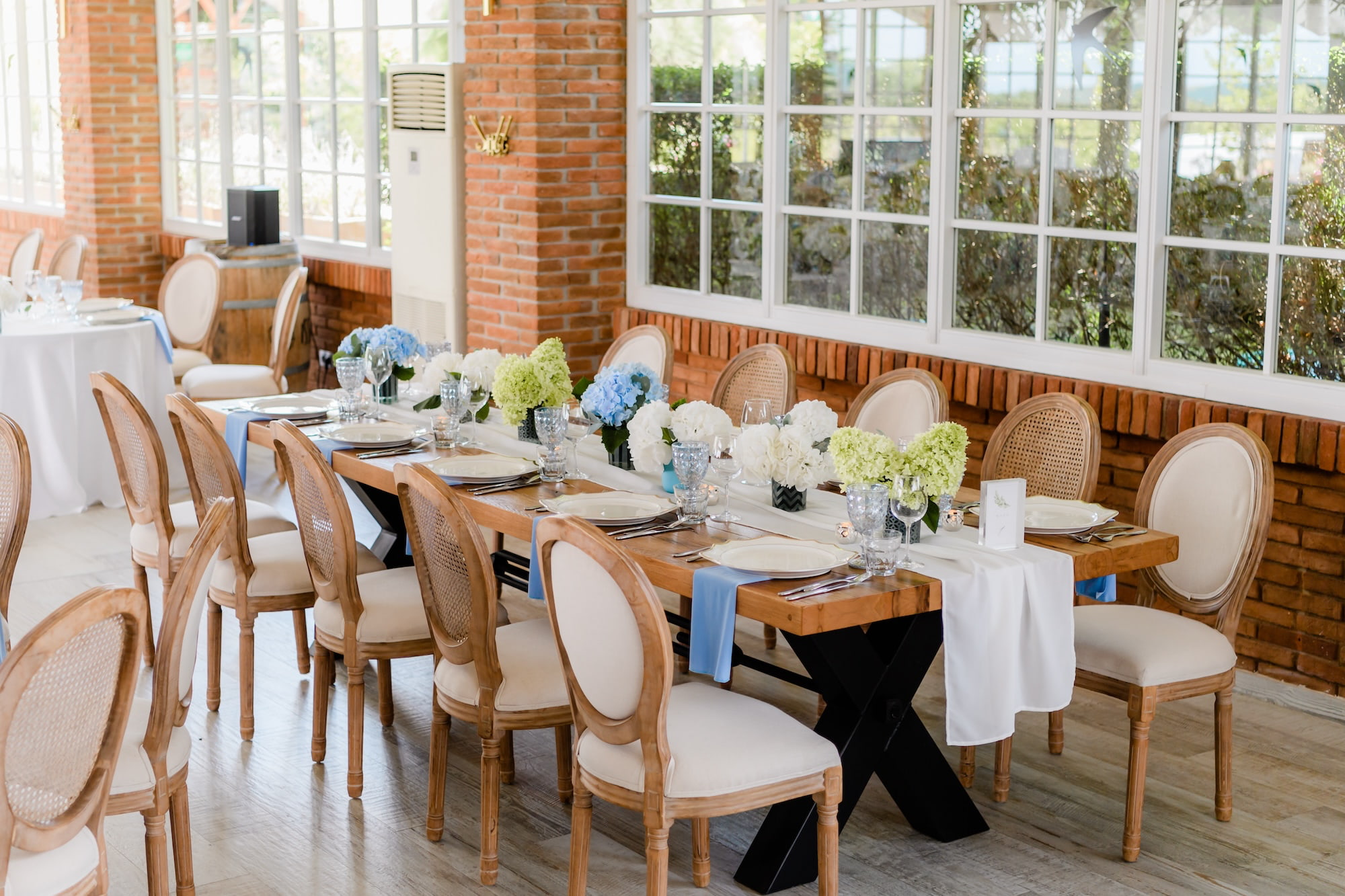 inchiriere-logistica